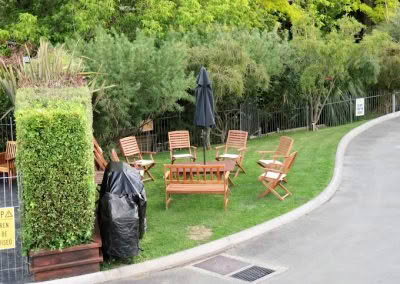 outdoor area blenheim motel